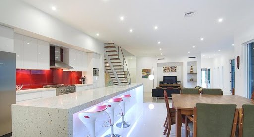 Варианты освещения натяжного потолка Варианты освещения натяжного потолка