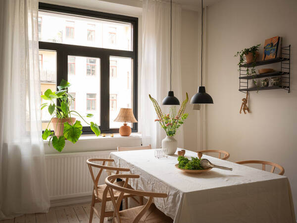 Приятные пастельные оттенки в интерьере шведской квартиры (73 кв. м)