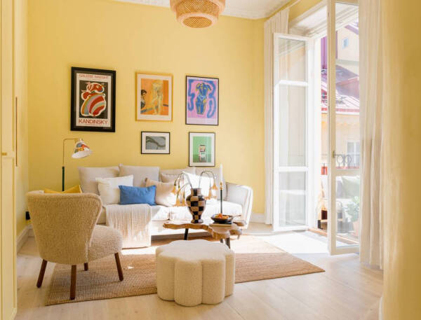 Жёлтое царство: маленькая квартира в ярких летних красках (42 кв. м) Жёлтое царство: маленькая квартира в ярких летних красках (42 кв. м)
