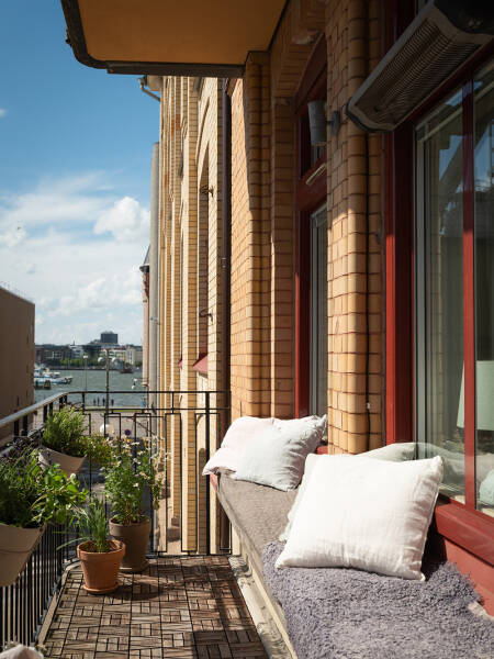 Приятные пастельные оттенки в интерьере шведской квартиры (73 кв. м)