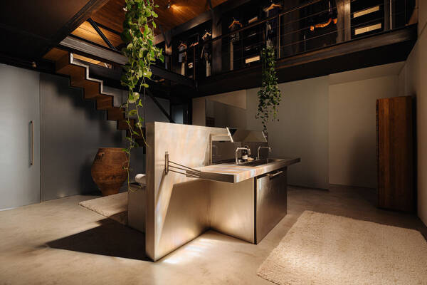 Невероятный лофт в здании бывшей церкви в Амстердаме Невероятный лофт в здании бывшей церкви в Амстердаме