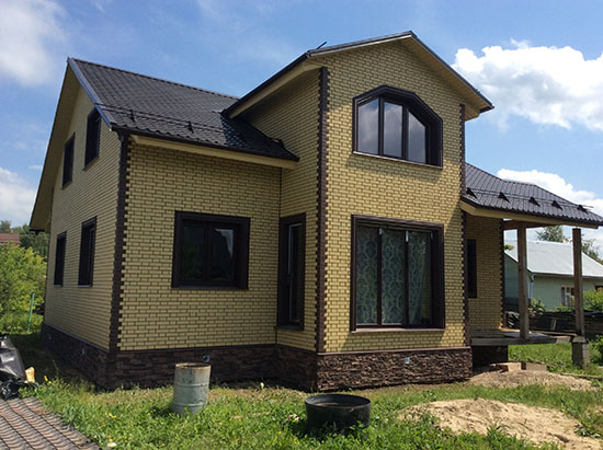 Фасадные панели для наружной отделки дома: виды, рейтинг производителей, отзывы Фасадные панели для наружной отделки дома: виды, рейтинг производителей, отзывы