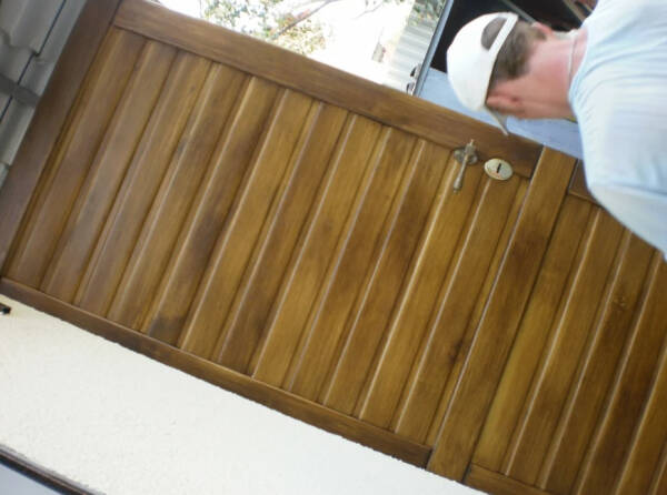 Все варианты отделки входной двери изнутри: от полотна до порогов Все варианты отделки входной двери изнутри: от полотна до порогов