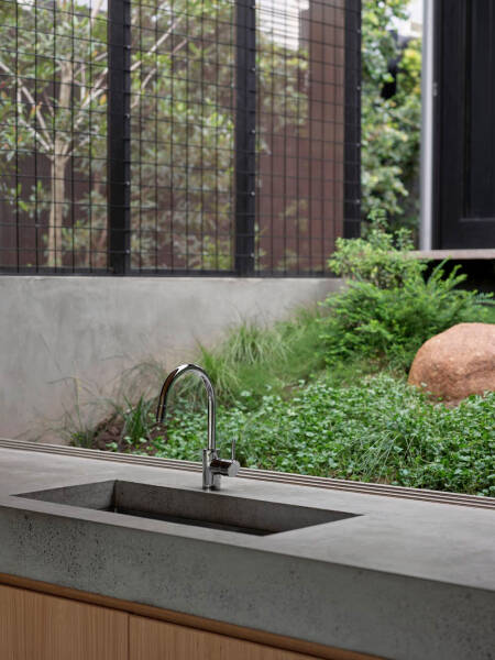 Человек и природа под одной крышей: дом в Брисбене Человек и природа под одной крышей: дом в Брисбене