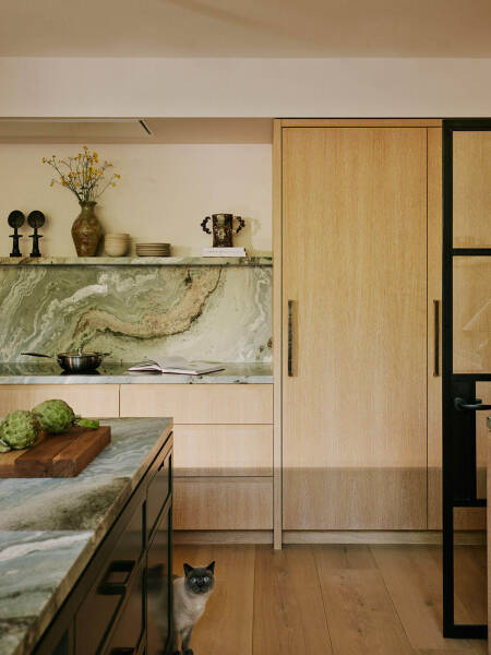 Тёплый и вдохновляющий интерьер семейного дома в Лондоне Тёплый и вдохновляющий интерьер семейного дома в Лондоне