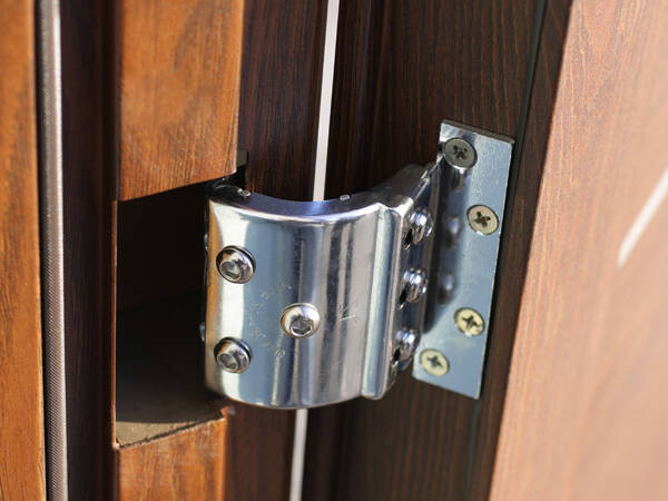 Выбор лучших входных дверей в квартиру Выбор лучших входных дверей в квартиру