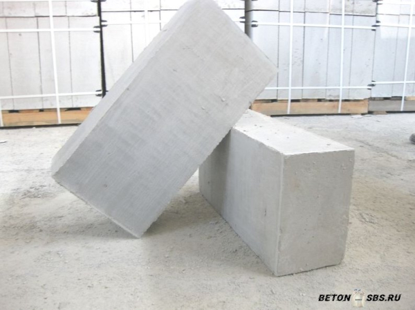 Нелегкий выбор: кирпич либо газосиликат Нелегкий выбор: кирпич либо газосиликат