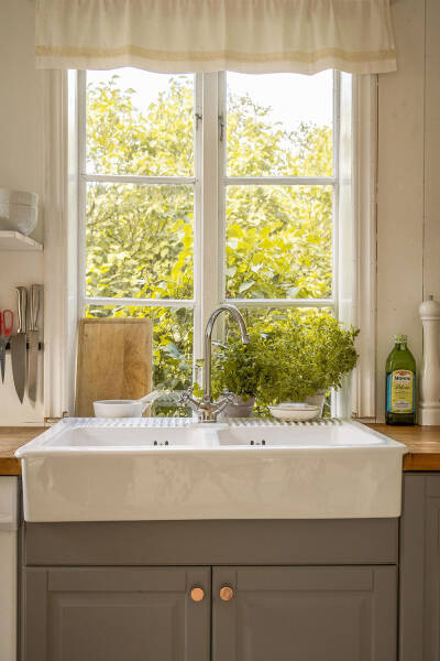 Тёплый и уютный скандинавский интерьер в старом амбаре в Швеции Тёплый и уютный скандинавский интерьер в старом амбаре в Швеции