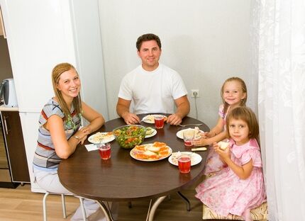 Как выбрать узкий холодильник: советы покупателям + 10-ка лучших моделей на рынке Как выбрать узкий холодильник: советы покупателям + 10-ка лучших моделей на рынке