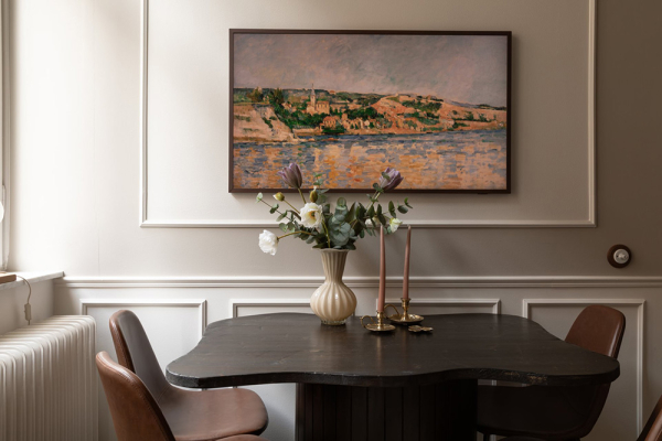 Маленькая квартира в бежевых тонах с элегантными интерьерами (33 кв. м) Маленькая квартира в бежевых тонах с элегантными интерьерами (33 кв. м)