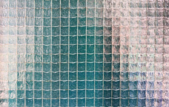 Преимущества использования входных дверей со стеклом Преимущества использования входных дверей со стеклом