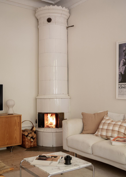 Арочные окна и тёплые оттенки: квартира на первом этаже в Стокгольме (66 кв. м) Арочные окна и тёплые оттенки: квартира на первом этаже в Стокгольме (66 кв. м)