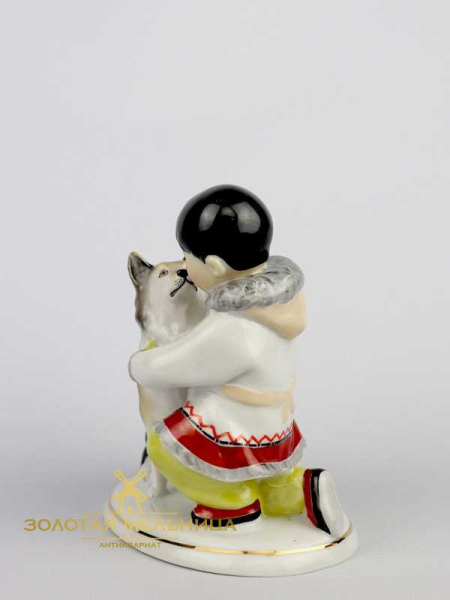 Рассмотрим особенности статуэток изготовленных на Ленинградском фарфоровом заводе (Императорский фарфоровый завод) и сделаем обзор самых популярных моделей Рассмотрим особенности статуэток изготовленных на Ленинградском фарфоровом заводе (Императорский фарфоровый завод) и сделаем обзор самых популярных моделей