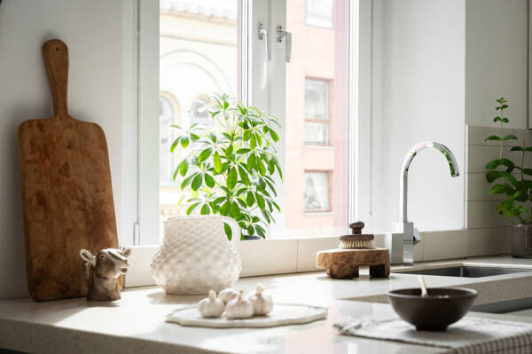 Маленькая вартира в Гетеборге с мягкими интерьерами и антресолью (30 кв. м) Маленькая вартира в Гетеборге с мягкими интерьерами и антресолью (30 кв. м)