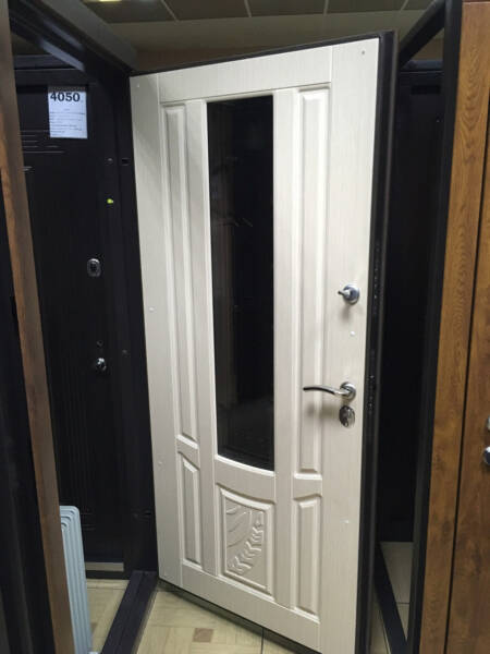 Обзор лучших металлических дверей: как выбрать, какую купить Обзор лучших металлических дверей: как выбрать, какую купить