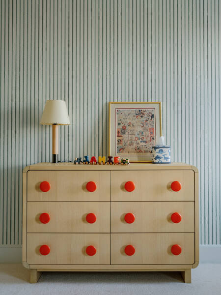 Яркий дизайн 100-летнего дома в Вашингтоне для молодой семьи Яркий дизайн 100-летнего дома в Вашингтоне для молодой семьи