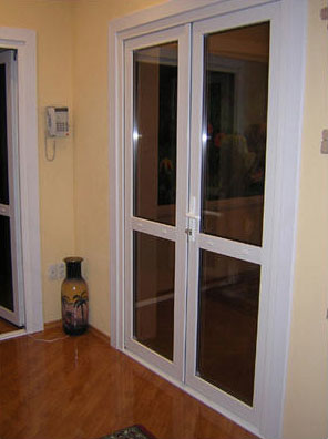 Нестандартное решение: особенности двухстворчатых входных дверей Нестандартное решение: особенности двухстворчатых входных дверей