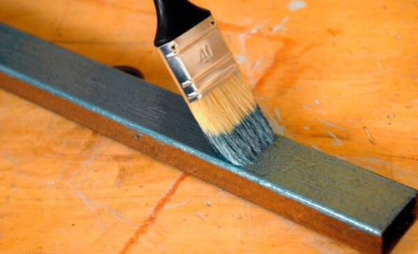 Самые эффективные краски по металлу и ржавчине на 2023 год Самые эффективные краски по металлу и ржавчине на 2023 год