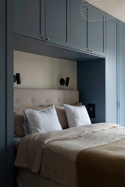 Серый потолок и библиотека: элегантная квартира с изюминкой в Стокгольме (69 кв. м) Серый потолок и библиотека: элегантная квартира с изюминкой в Стокгольме (69 кв. м)