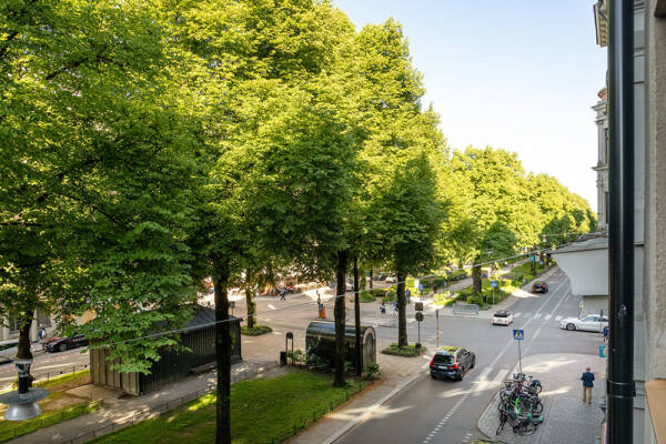 Стильная небольшая квартира в Стокгольме с уютными современными интерьерами (64 кв. м) Стильная небольшая квартира в Стокгольме с уютными современными интерьерами (64 кв. м)