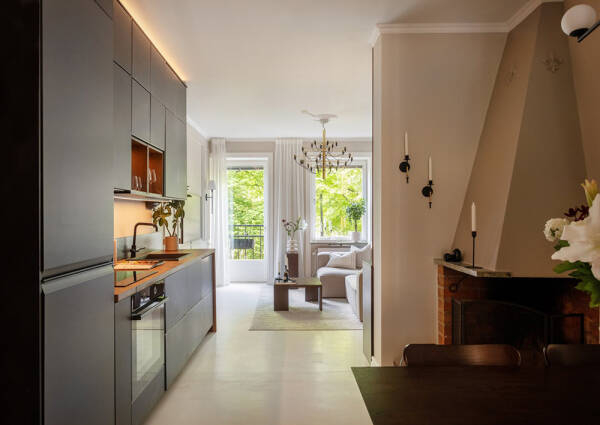 Стильная небольшая квартира в Стокгольме с уютными современными интерьерами (64 кв. м) Стильная небольшая квартира в Стокгольме с уютными современными интерьерами (64 кв. м)