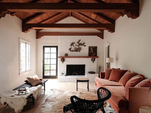 Восточные мотивы и музыка: дом с историей в Калифорнии Восточные мотивы и музыка: дом с историей в Калифорнии