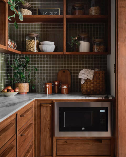 Элегантный mid century на фоне природы: новый проект Джоанны и Чипа Гейнс Элегантный mid century на фоне природы: новый проект Джоанны и Чипа Гейнс