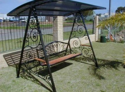 Качели садовые своими руками из металла: популярные варианты самоделок +инструктаж по сборке Качели садовые своими руками из металла: популярные варианты самоделок +инструктаж по сборке