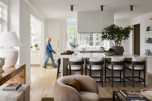 Естественный свет и интерьеры вне времени: прекрасный дом в Миссури Естественный свет и интерьеры вне времени: прекрасный дом в Миссури