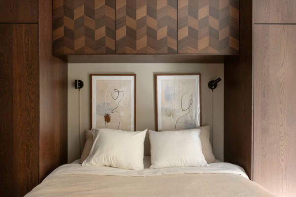 Стильная небольшая квартира в Стокгольме с уютными современными интерьерами (64 кв. м) Стильная небольшая квартира в Стокгольме с уютными современными интерьерами (64 кв. м)