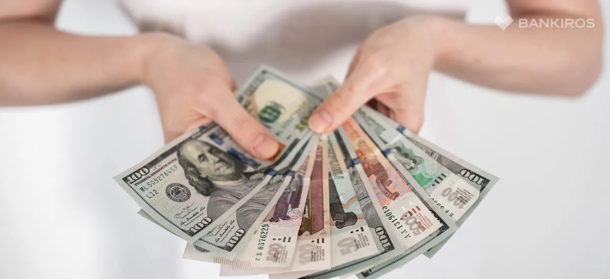 Укрепление рубля завершилось: что будет с долларом в августе? Укрепление рубля завершилось: что будет с долларом в августе?